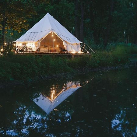 Glamping Taelt/Tent - Glampingzelt -Lodge - Sjoeutsikt Blattniksele Exterior foto